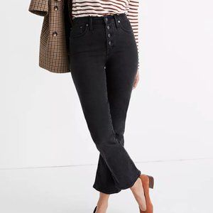 Petite Cali Demi-Boot Jeans in Bellspring Wash: Button-Front Edition